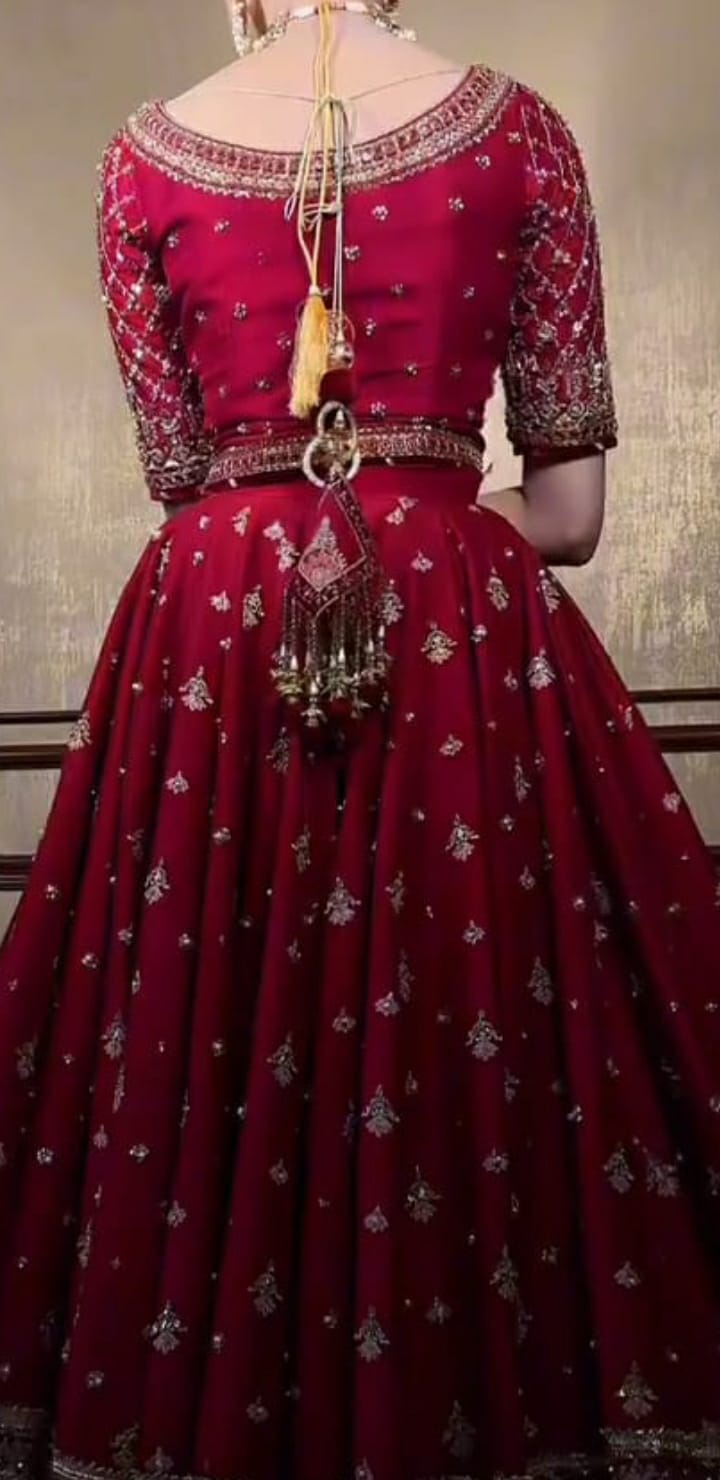 Lehenga, choli for bride - Image 3